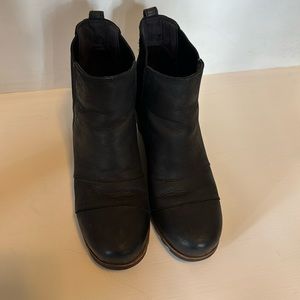 Sorel Joan of Arc Wedge, size 9